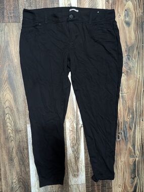 Maurices Black Stretch Slim Pants